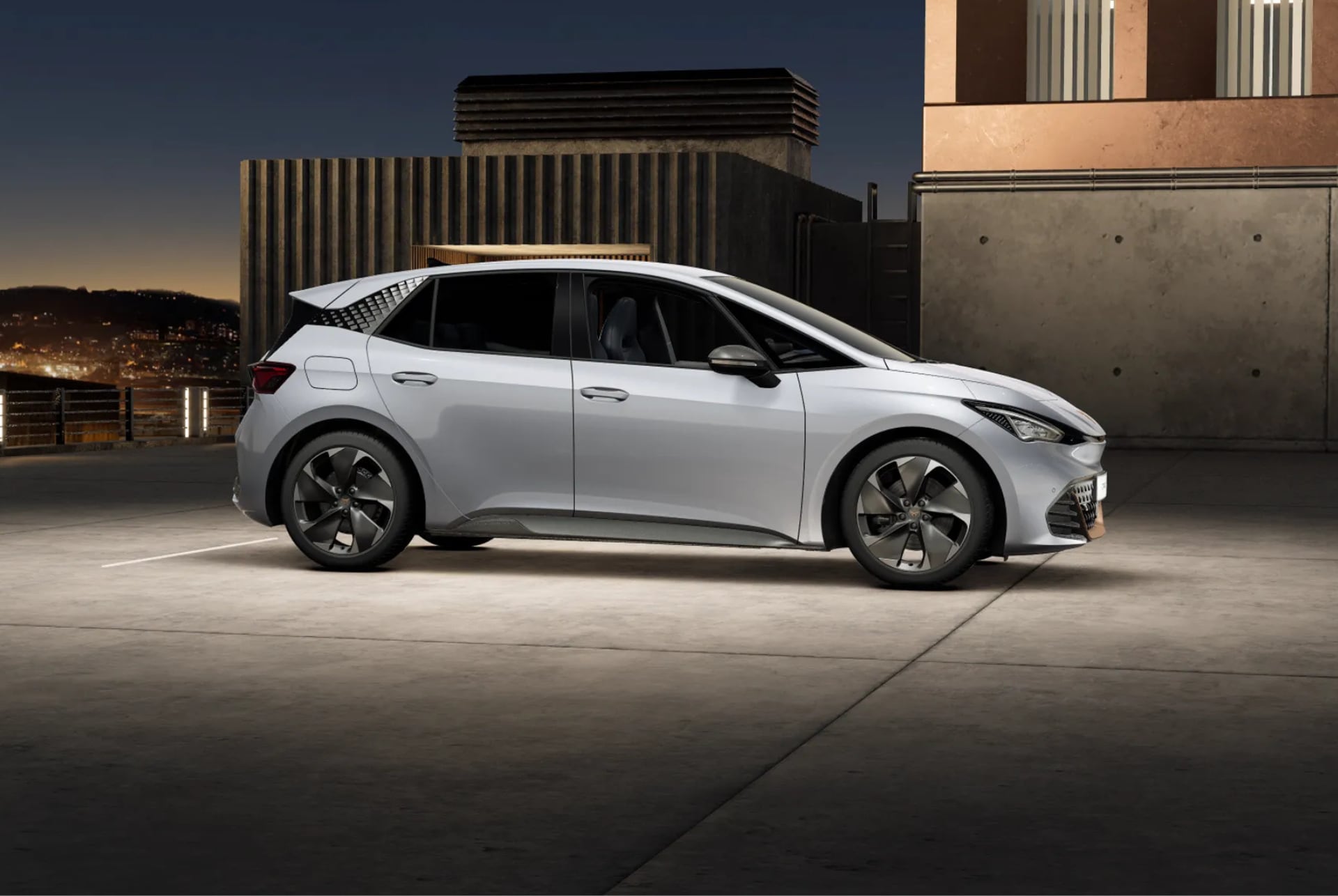cupra born sett fra siden