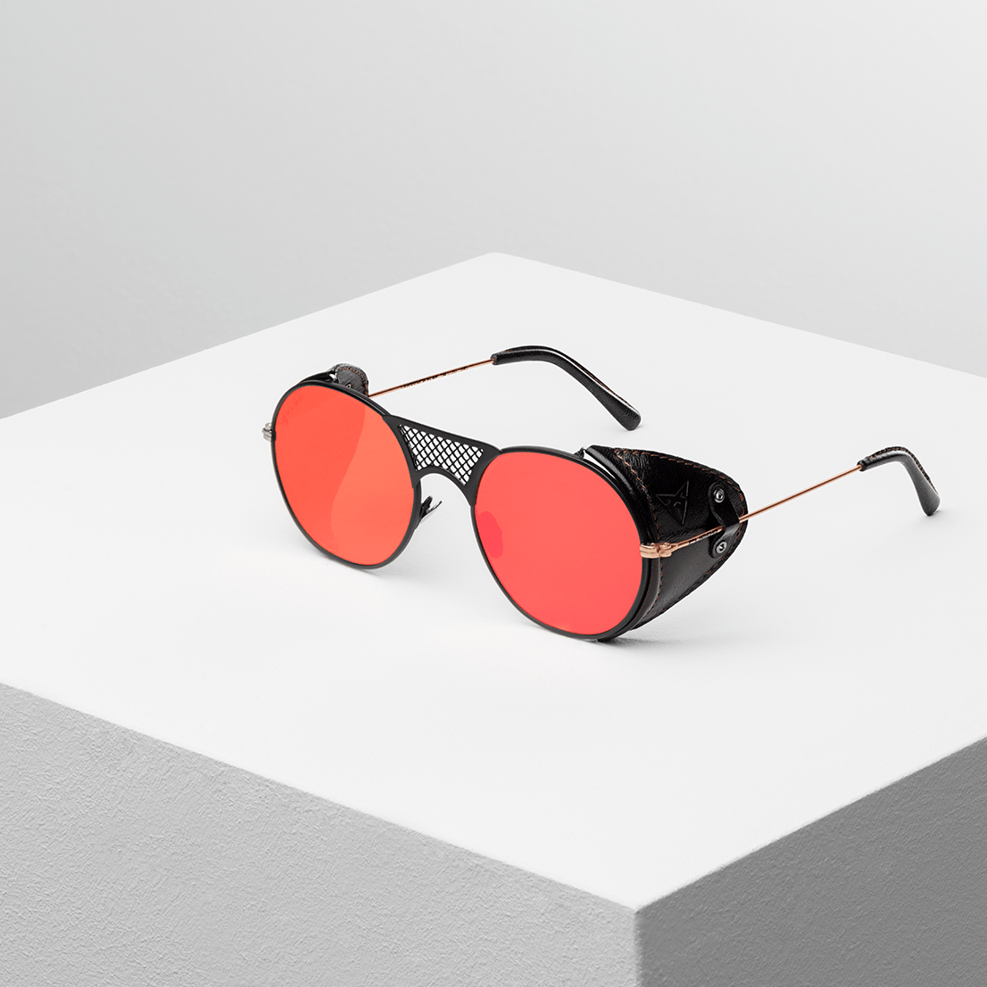 L.G.R. solbriller designet i samarbeid med CUPRA